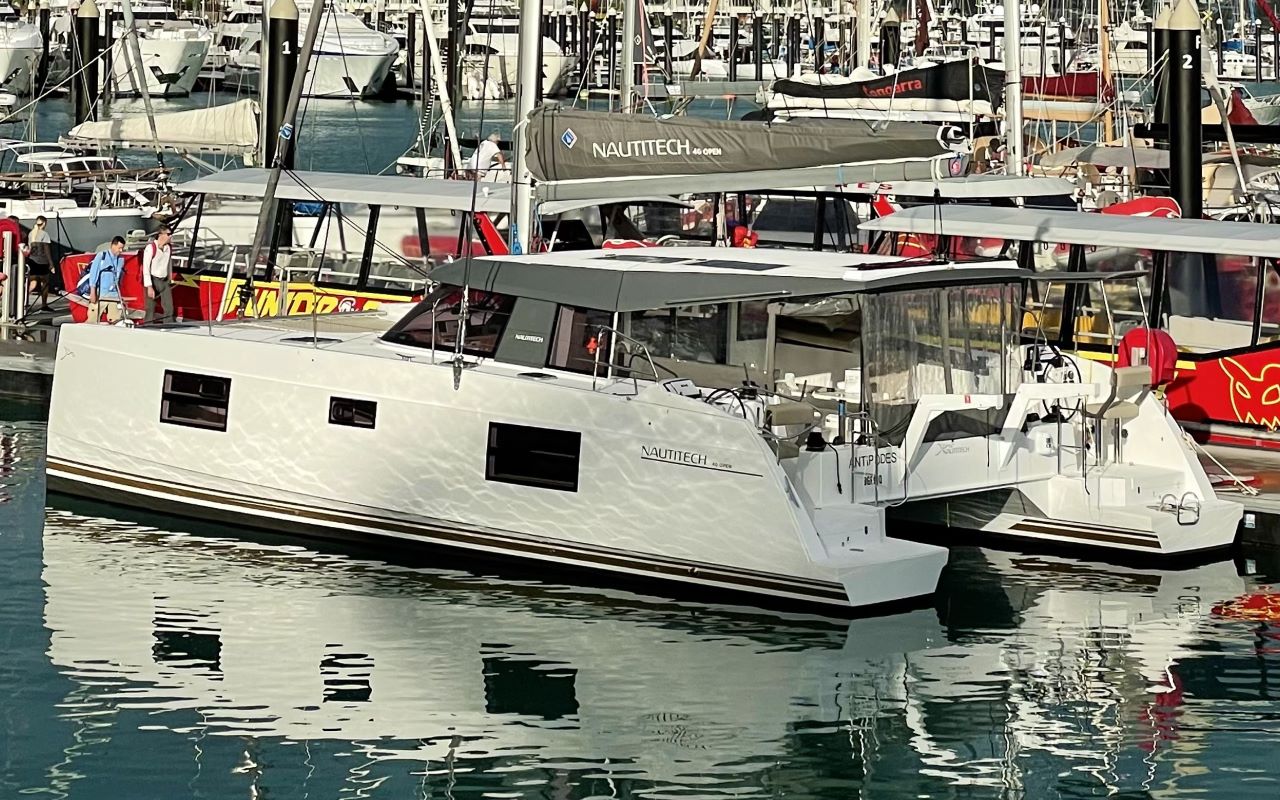 ANTIPODES Bareboat Charter in Australia