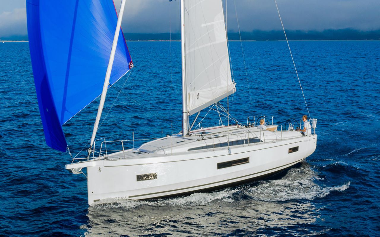 JULIANA Bareboat Charter in Greece
