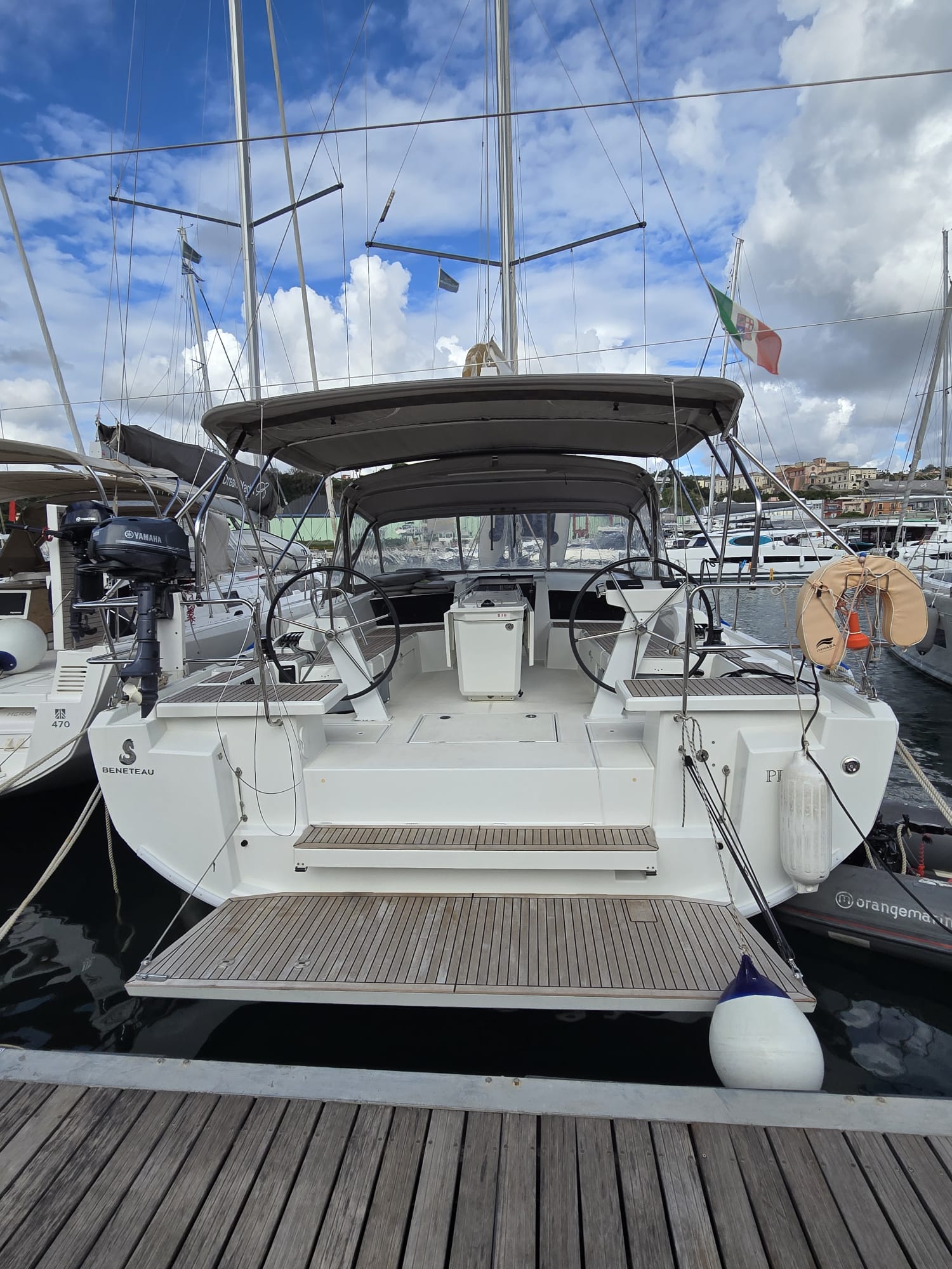 PEONY Bareboat Charter in Italy
