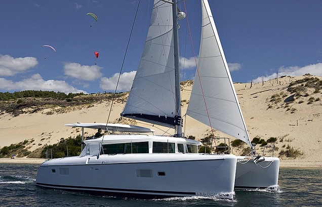 Akala Bareboat Charter in British Virgin Islands