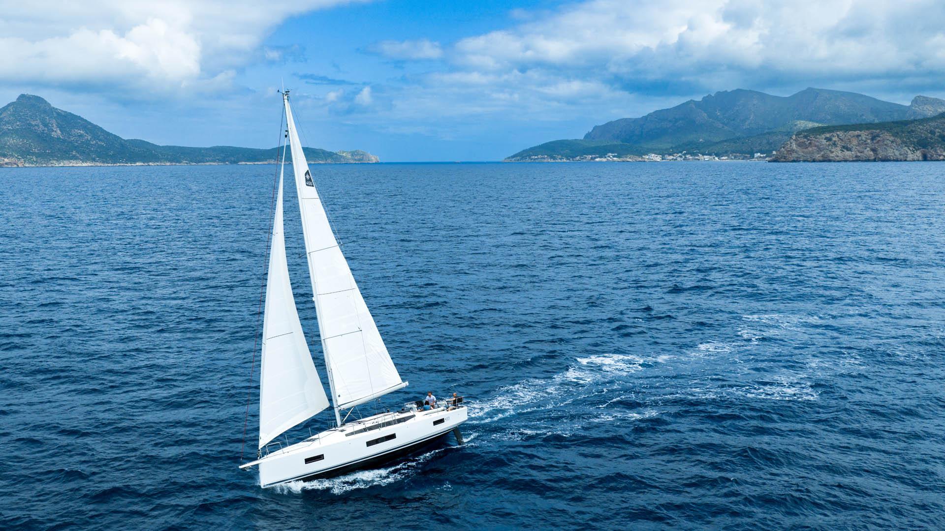 Kanso Bareboat Charter in British Virgin Islands