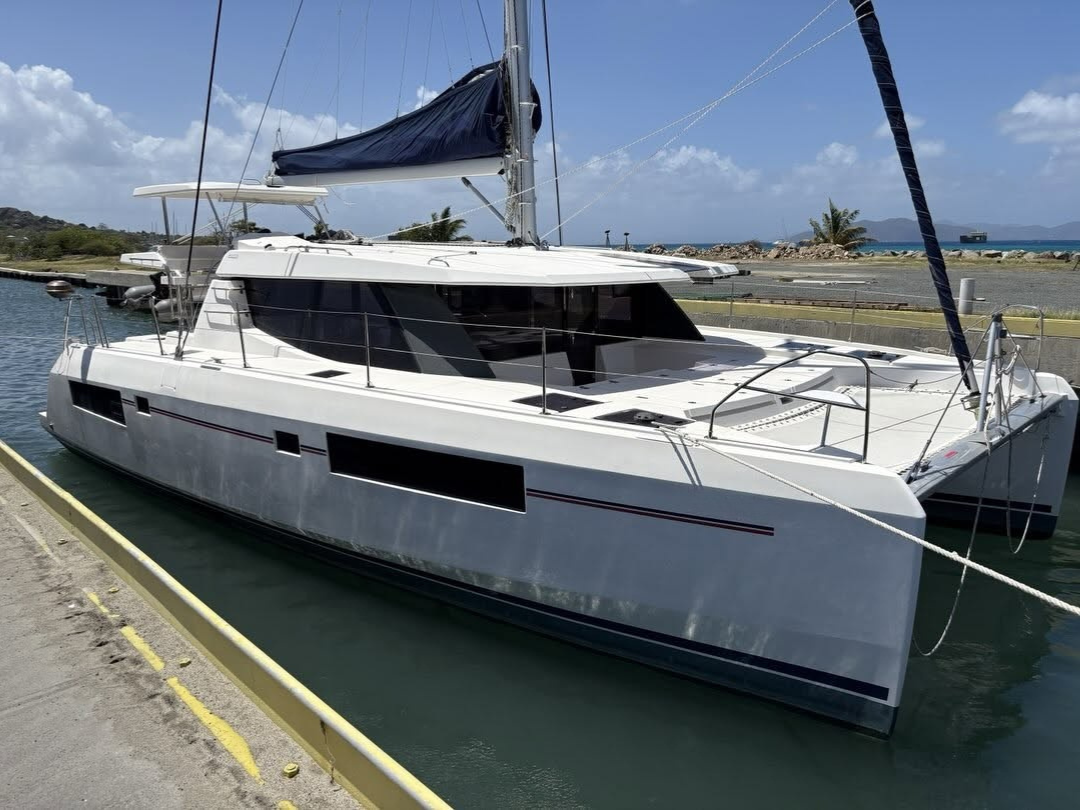 Sealma Bareboat Charter in St. Vincent