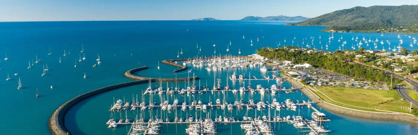 coral see marina quensland airlie beach australia